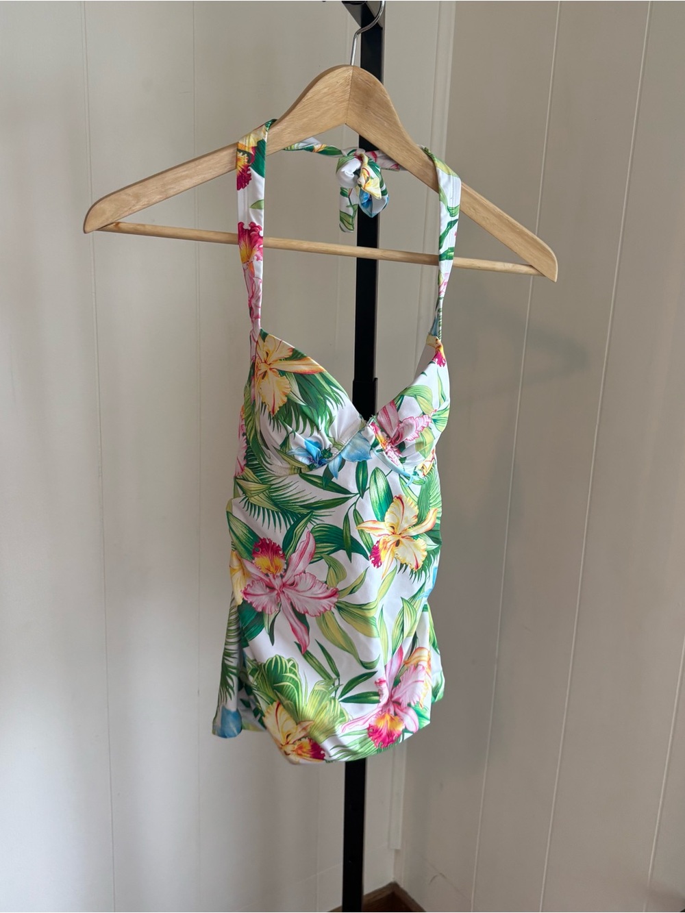 Tommy Bahama NWT Orchid Gardens UW Halter Tankini White Floral Womens XS - C